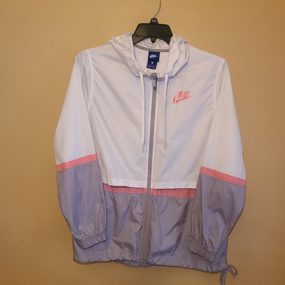 Nike Windbreaker L